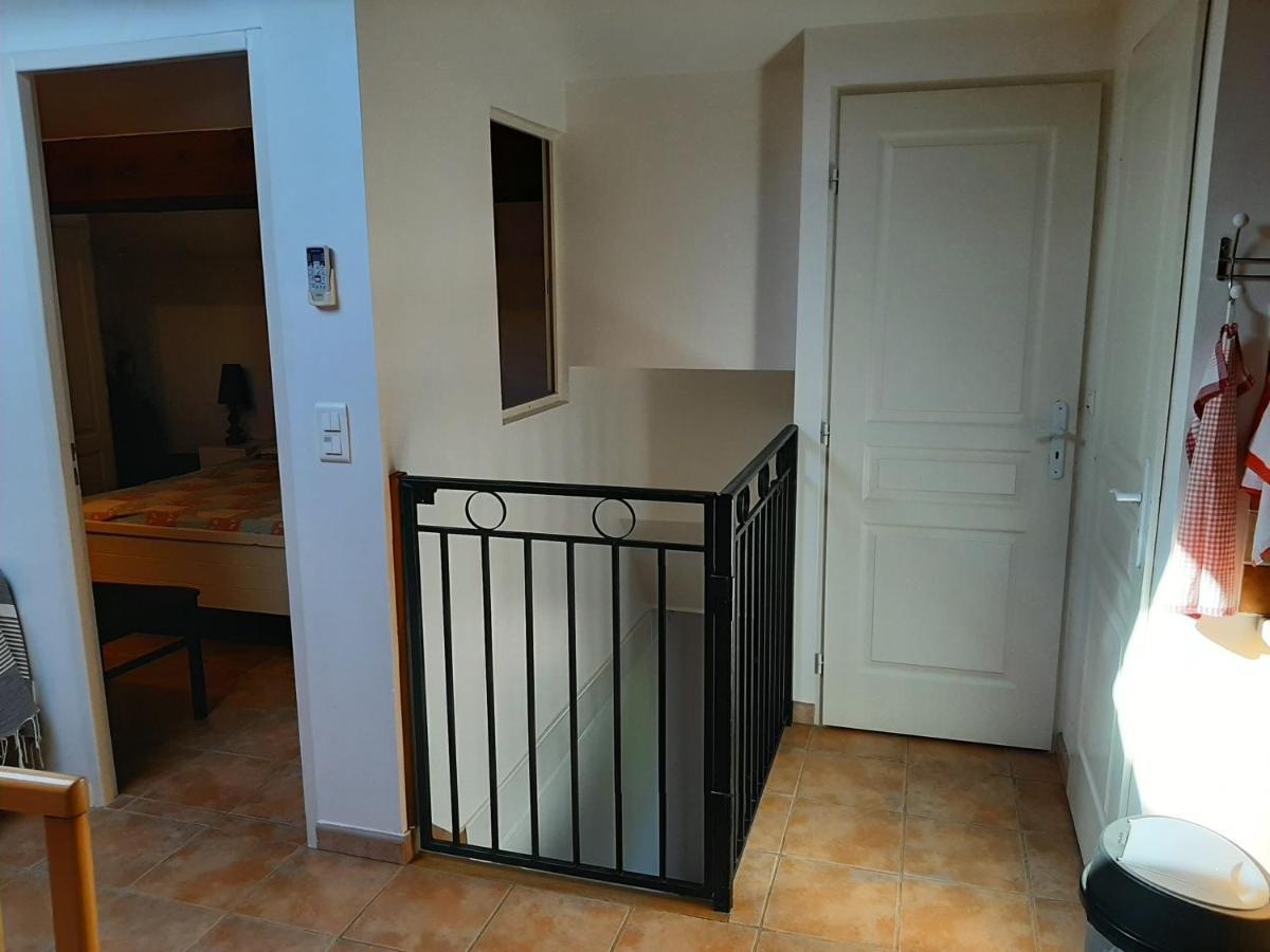 Les Lauriers Villa Le Castellet  Buitenkant foto