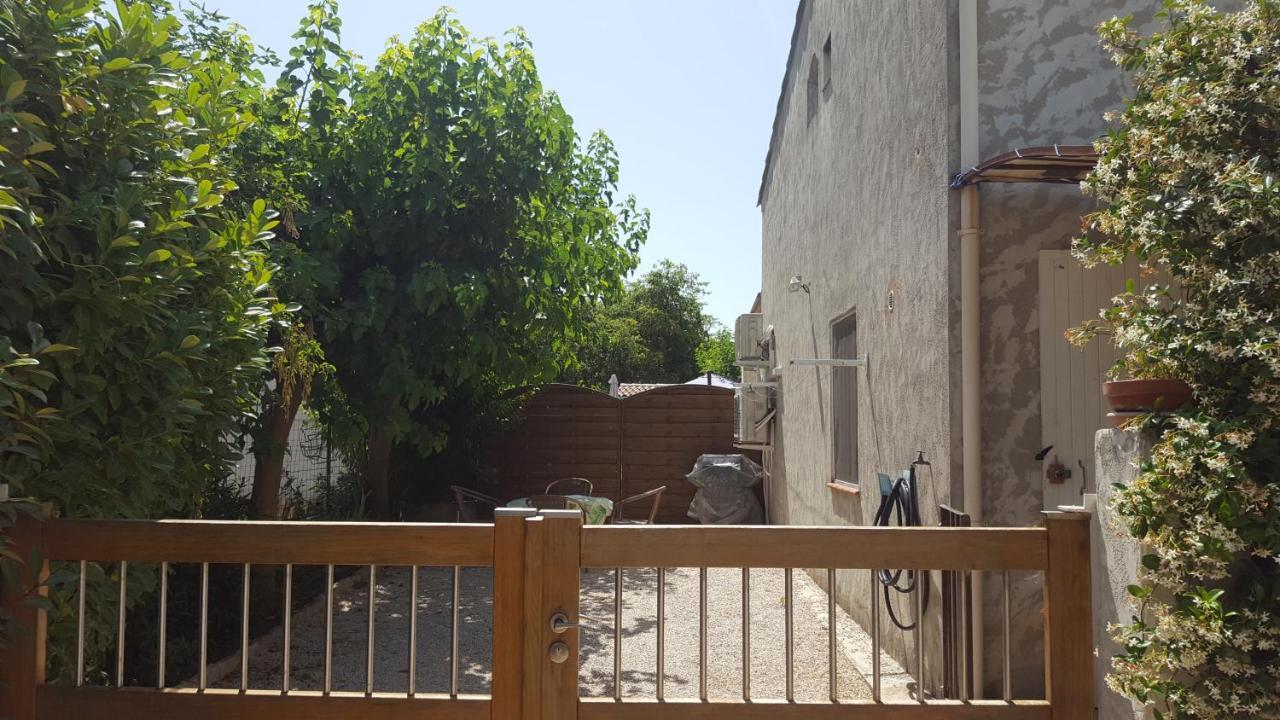 Les Lauriers Villa Le Castellet  Buitenkant foto