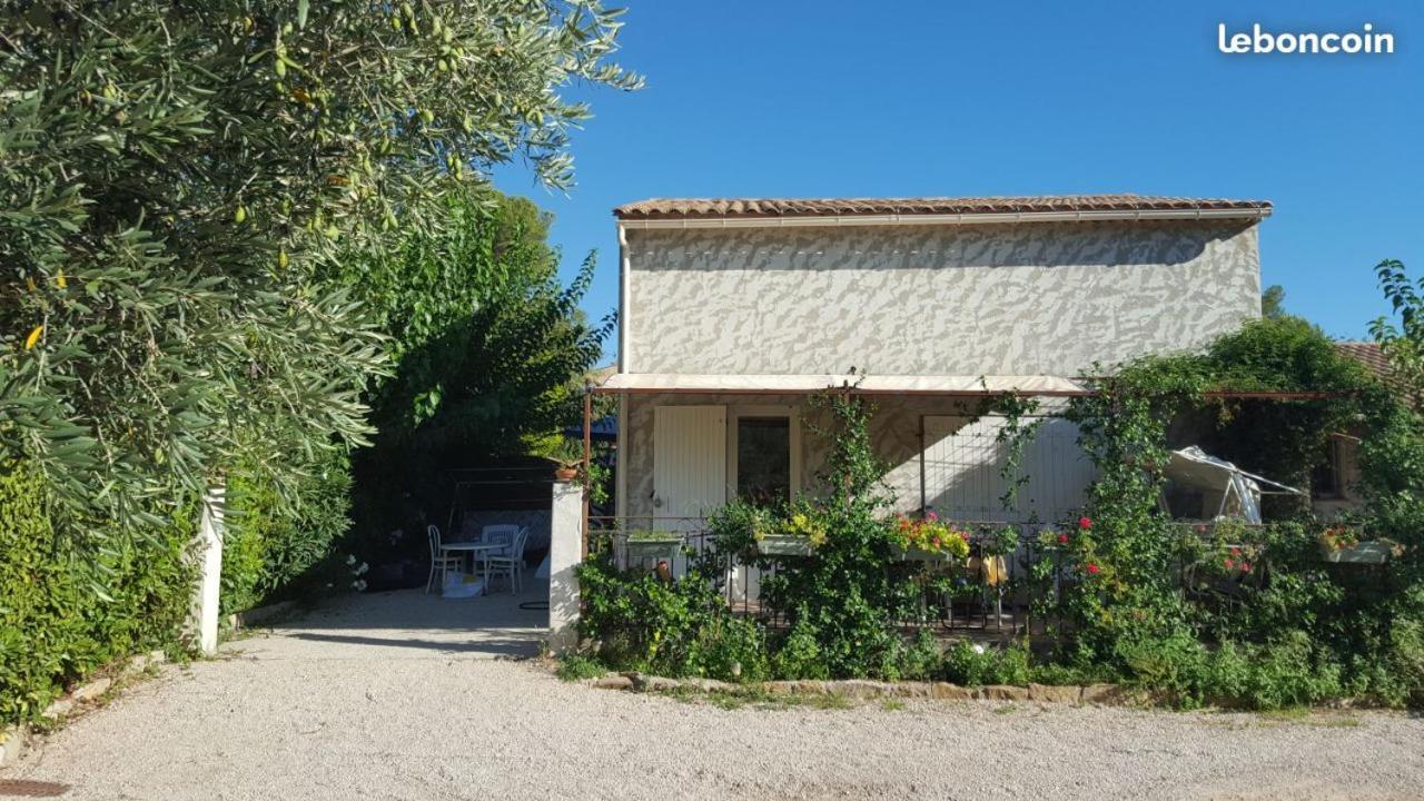 Les Lauriers Villa Le Castellet  Buitenkant foto